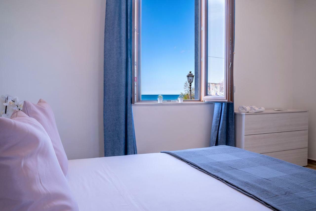 Sea Window Room Salerno Dış mekan fotoğraf